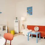 Prague Days - Playful Studio In Hip Area